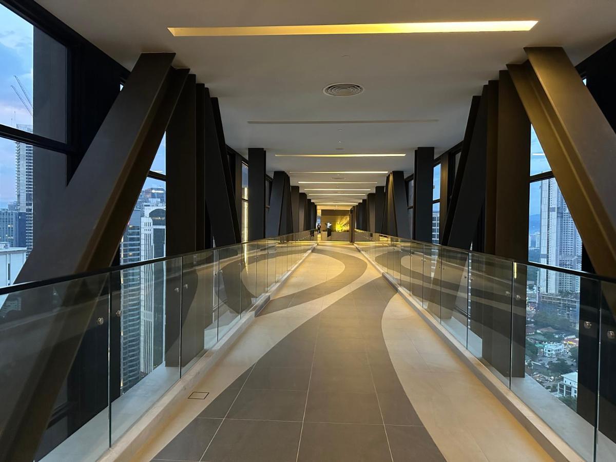 The Axon Suites Bukit Bintang Klcc By Skyscraper Куала-Лумпур Экстерьер фото