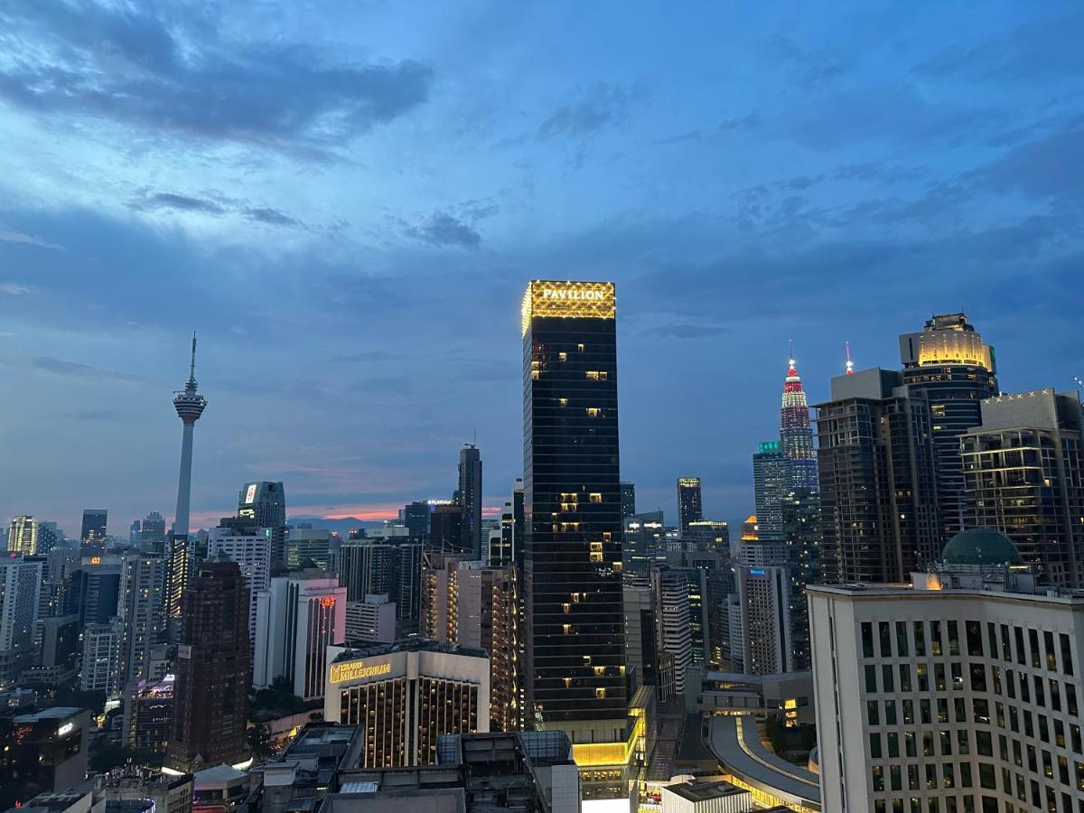 The Axon Suites Bukit Bintang Klcc By Skyscraper Куала-Лумпур Экстерьер фото