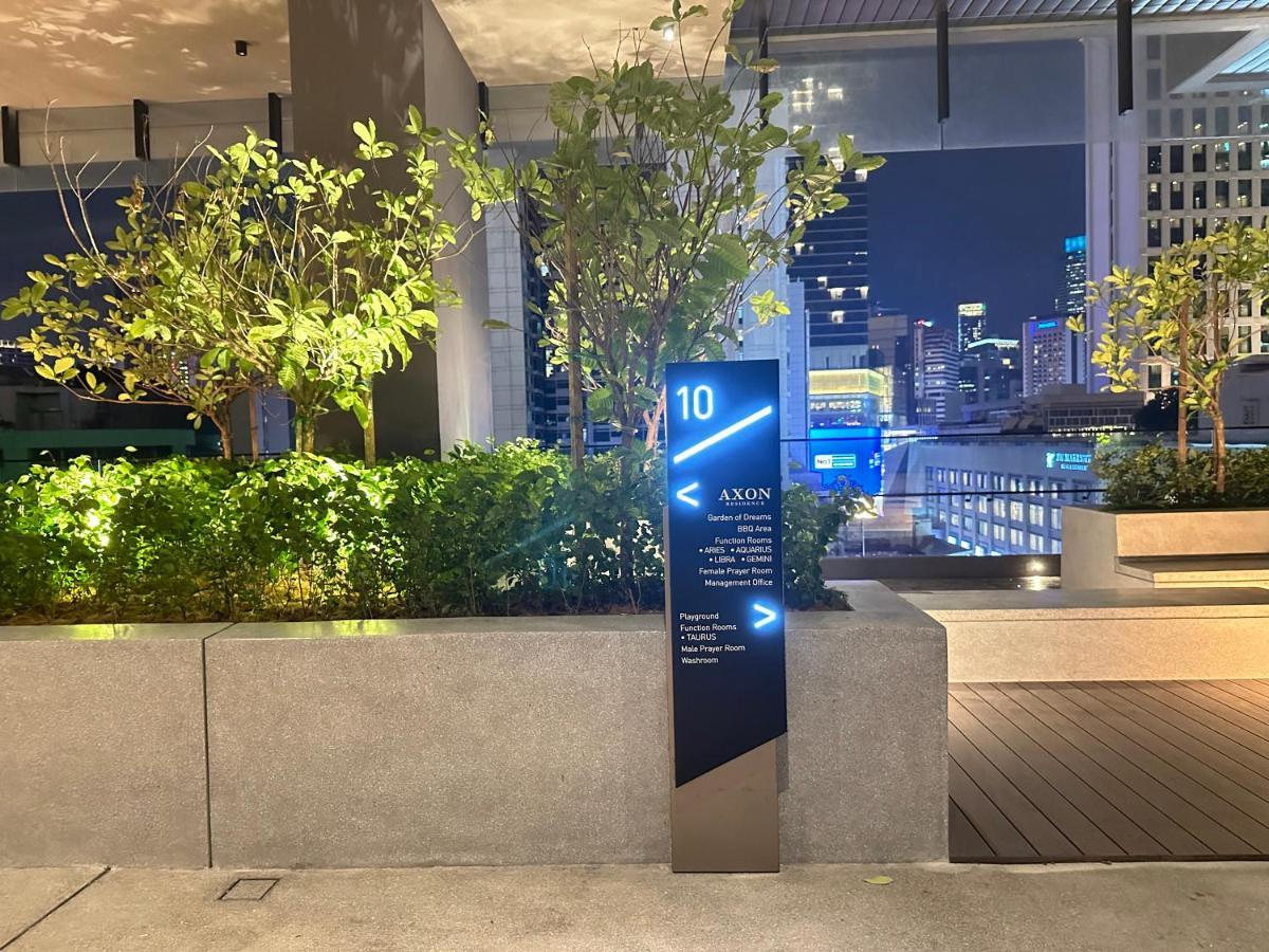 The Axon Suites Bukit Bintang Klcc By Skyscraper Куала-Лумпур Экстерьер фото