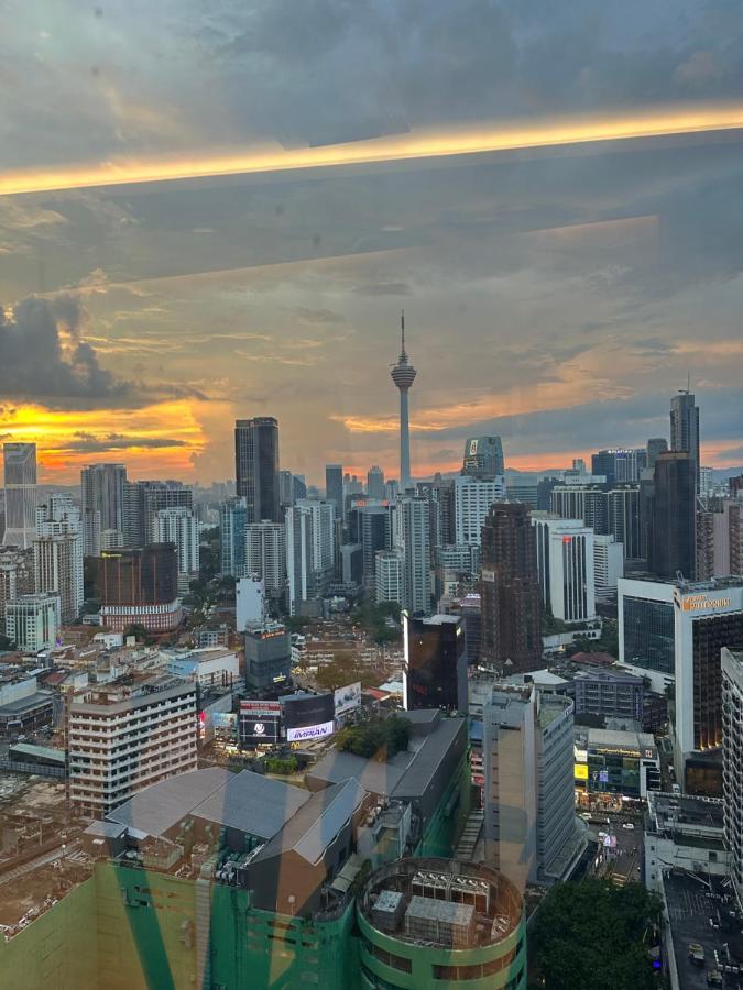 The Axon Suites Bukit Bintang Klcc By Skyscraper Куала-Лумпур Экстерьер фото