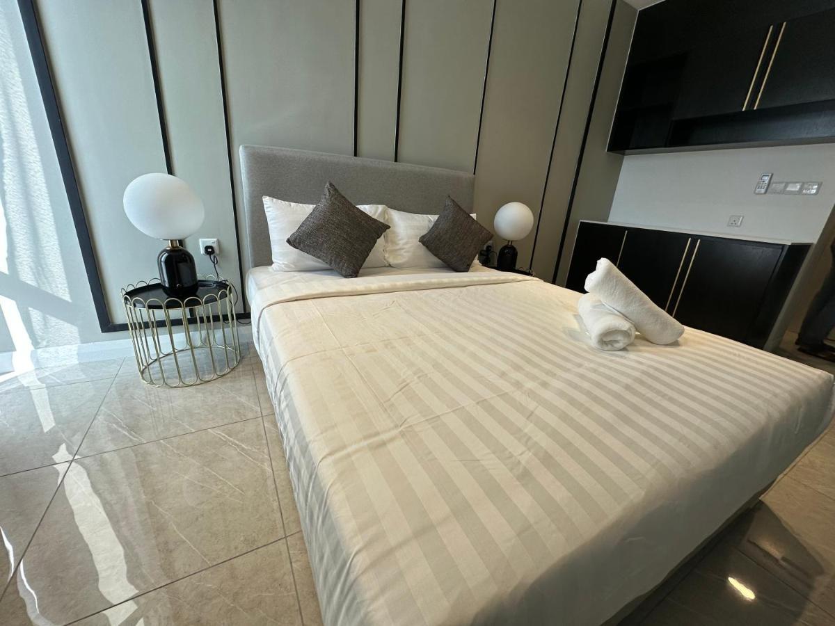 The Axon Suites Bukit Bintang Klcc By Skyscraper Куала-Лумпур Экстерьер фото